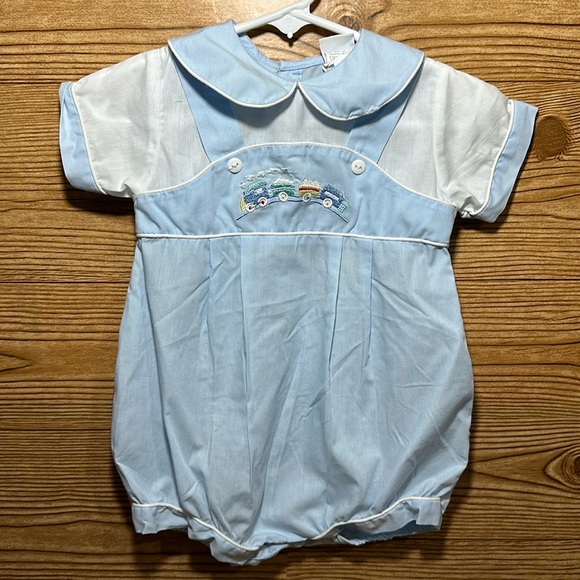 Boys ‘n Berries Other - Vintage 6-9 M Boys ‘n Berries Romper- Train